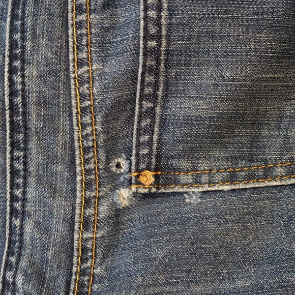 Blue Distressed Denim by Buffalo * EVAN Style * - Picture 7 of 10